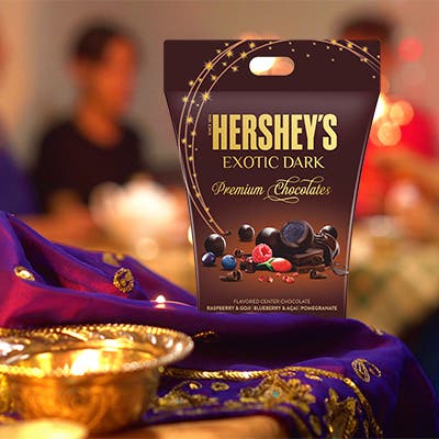 HERSHEY'S EXOTIC DARK Premium chocolates.