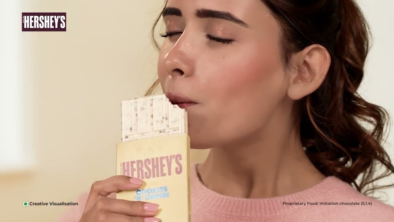 Hershey’s Cookies ‘N’ Crème – The iconic duo