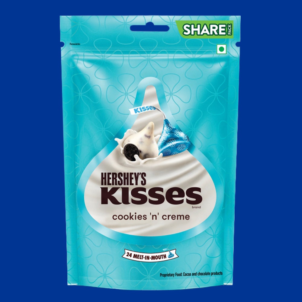 HERSHEY’S KISSES Cookies ‘N’ Creme inner packing