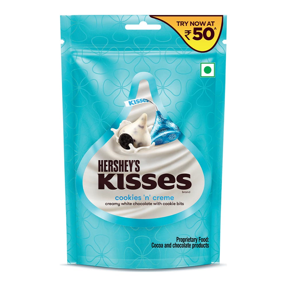HERSHEY'S KISSES Cookies 'N' Creme 33.6g Front of the Pack