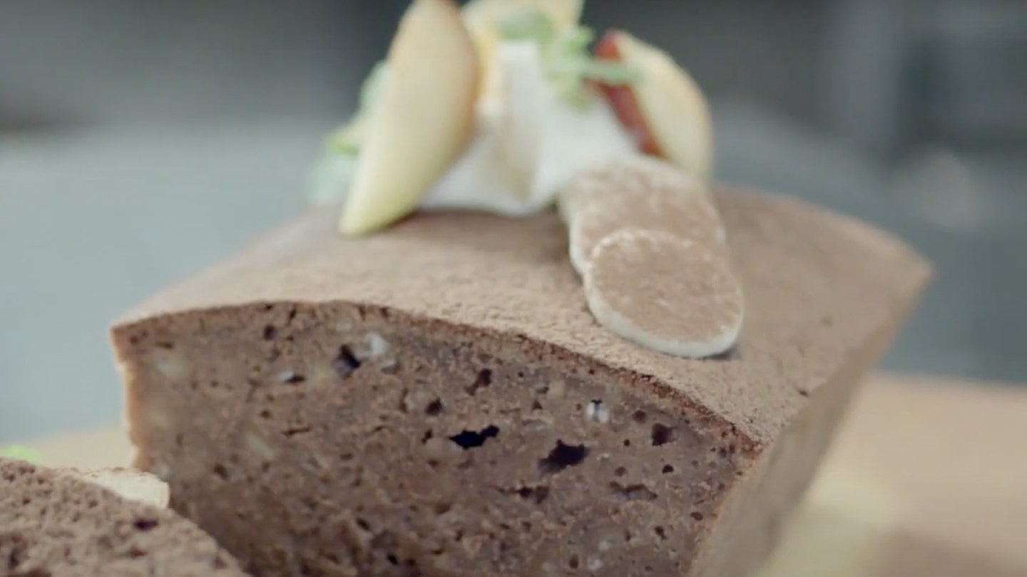 HERSHEY'S Choco Banana Cake Recipe Video