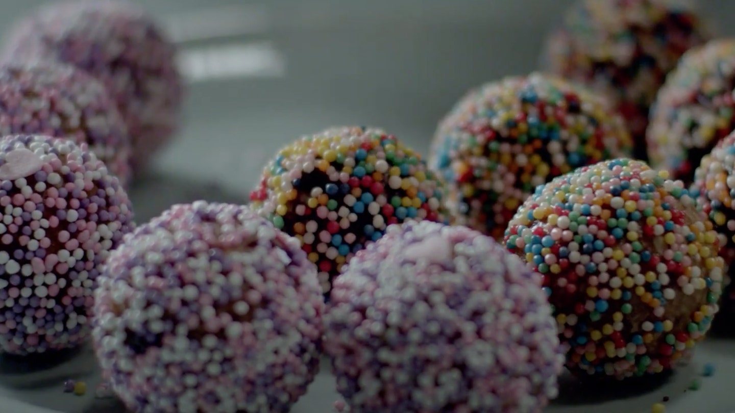 HERSHEY'S Oats Lollipop Recipe Video