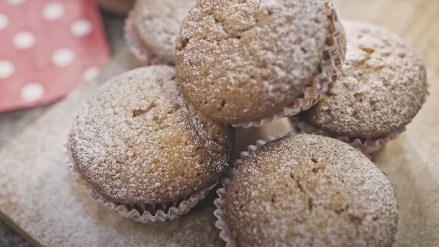 HERSHEY'S Caramel Flavored Muffins