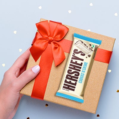 Gifting HERSHEY’S BARS